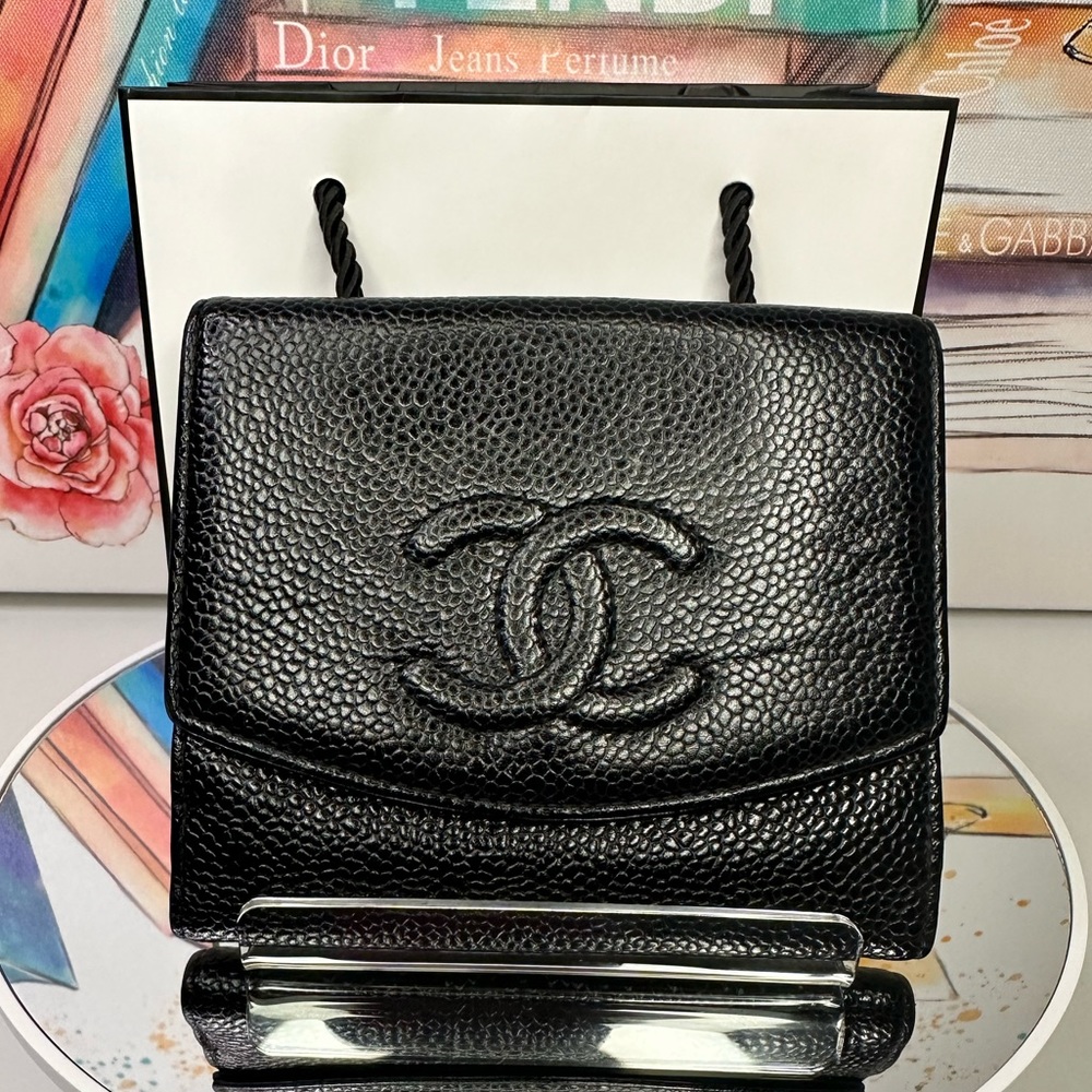 Chanel black caviar leather compact wallet